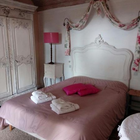 Bed and Breakfast Domaine Du Mont Scolan Montgardon Экстерьер фото